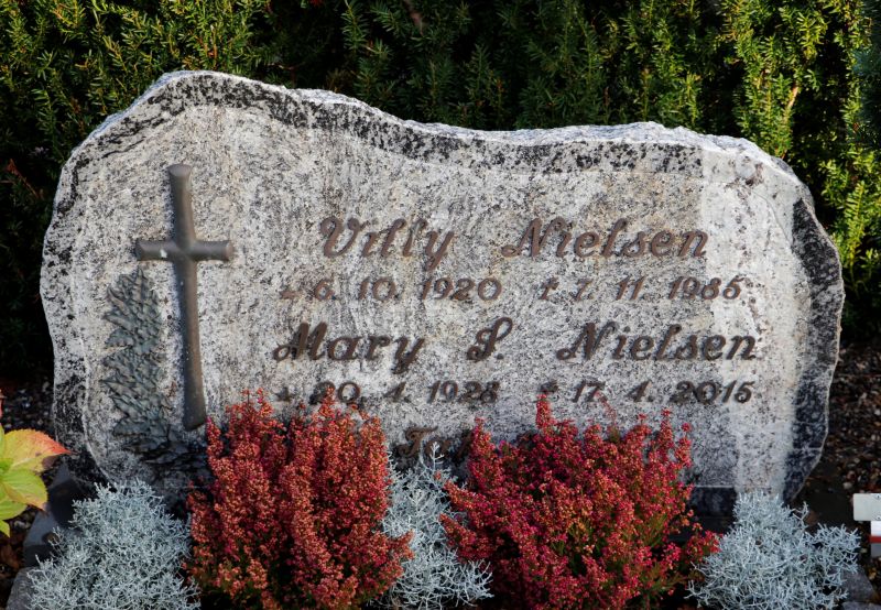 Mary S. Nielsen.JPG